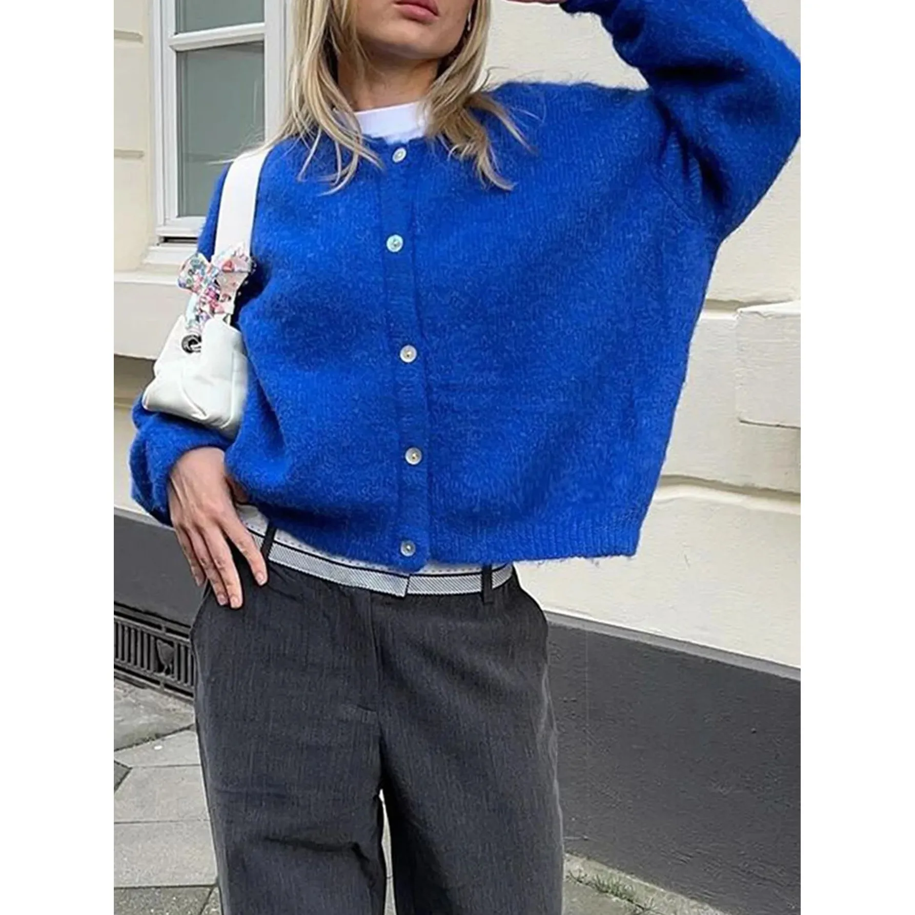 

Корейский женский вязаный кардиган на одной пуговице, приталенный, зимний свитер, дизайн «под два слоя», доступен онлайн...