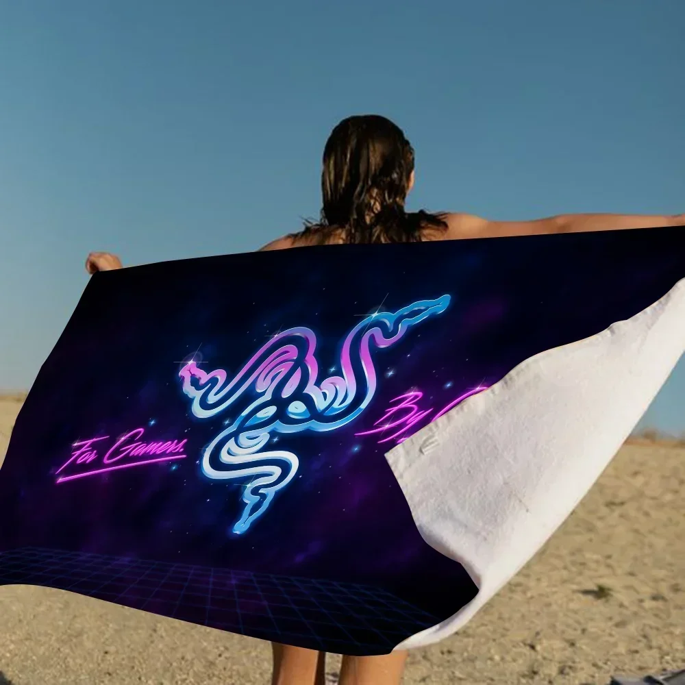 R-Razer Game Microfiber Printed Beach Towel Mountain Climbing Yoga Beach Swimming Running Absorbent Soft Towel