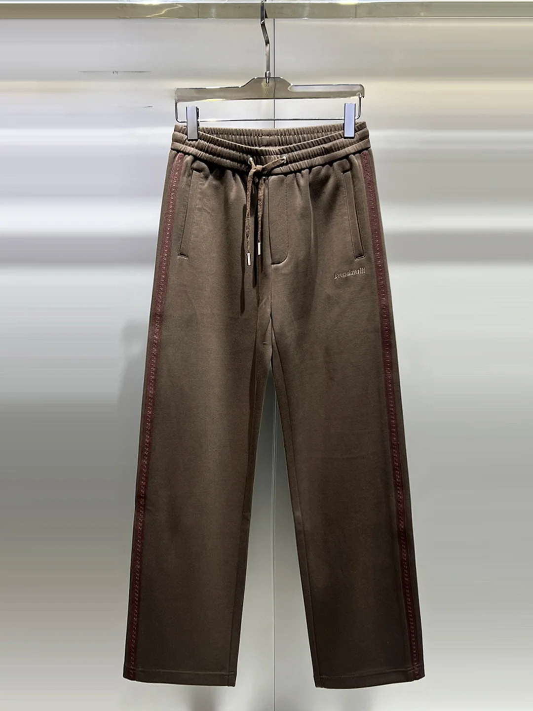 

Men's Casual Straight Leg Sports Pants Autumn Winter Loose Fit Pure Color Wide Leg Trousers Side Strap Versatile Comfortable