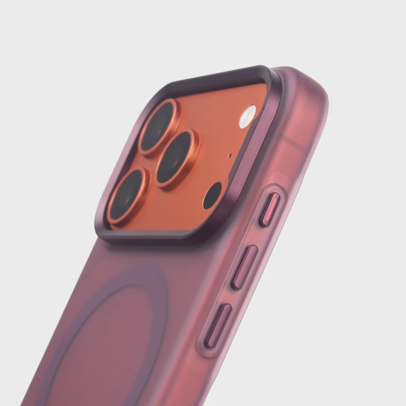 Obudowa na telefon z magnetycznym uchwytem MagSafe, wykonana ze stopu metali, do modeli iPhone 17, 17 Pro Max, 16, 18 Pro, 15. Obsługuje bezprzewodowe ładowanie. Ultracienka, matowa, twarda obudowa z poliwęglanu. — zdjęcie produktu 4