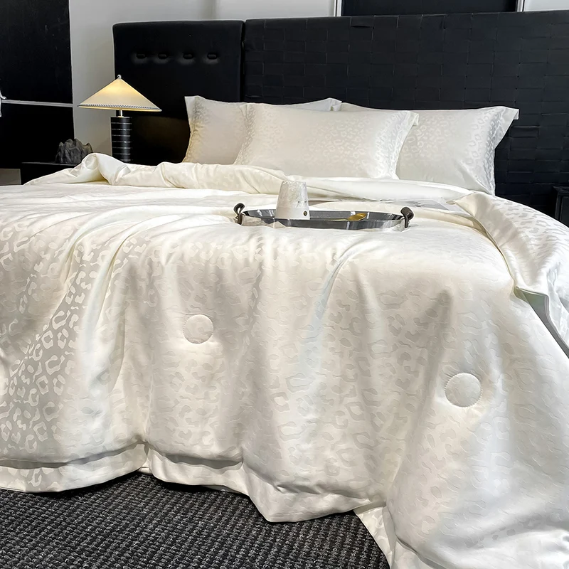 Leopard Print Duvet for Summer Jacquard Ice Coolling Summer Quilt Single/Queen Air Condition Blanket Smooth Comforter edredon