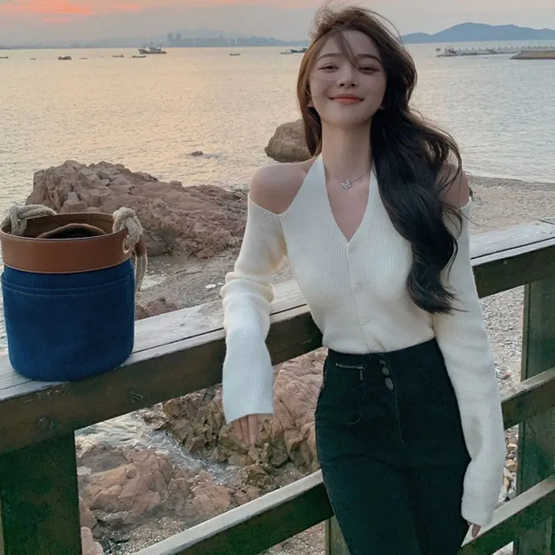 

Sweaters Jumpers Cardigans Womens Ladies Modal Blend Scalloped Trim Regular Spliced Date Night Romantic Style Soft Touch Holiday