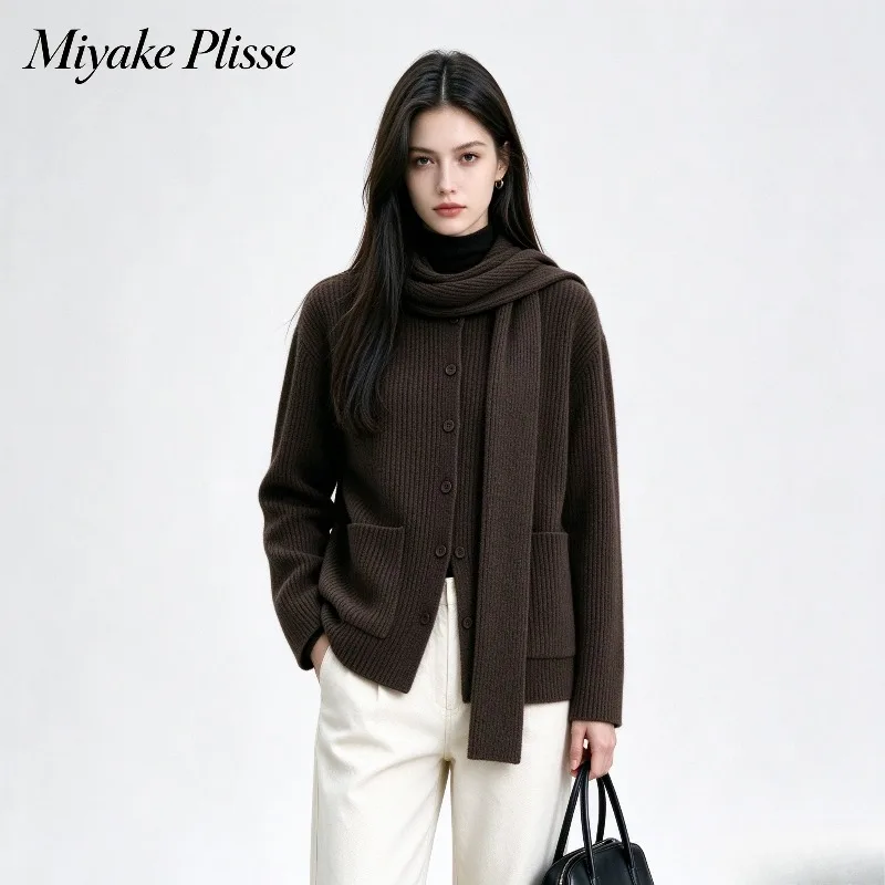 New Women's Original Pleated 2026 Winter Thick Scarf Coat Single Row Multi-Button Versatile Casual Elegant Women's Coat Pleat
