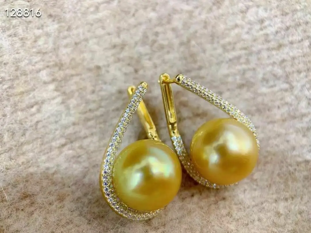 

Gorgeous 9-10mm South Sea Round Gold Pearl Earring 925s