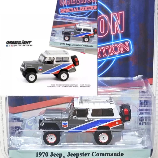 

1:64 1970 Jeepster Commando и модель внедорожных деталей, ограниченная серия, Коллекционная настенная подвеска, подарочная модель автомобиля из сплава, игрушка для мальчиков