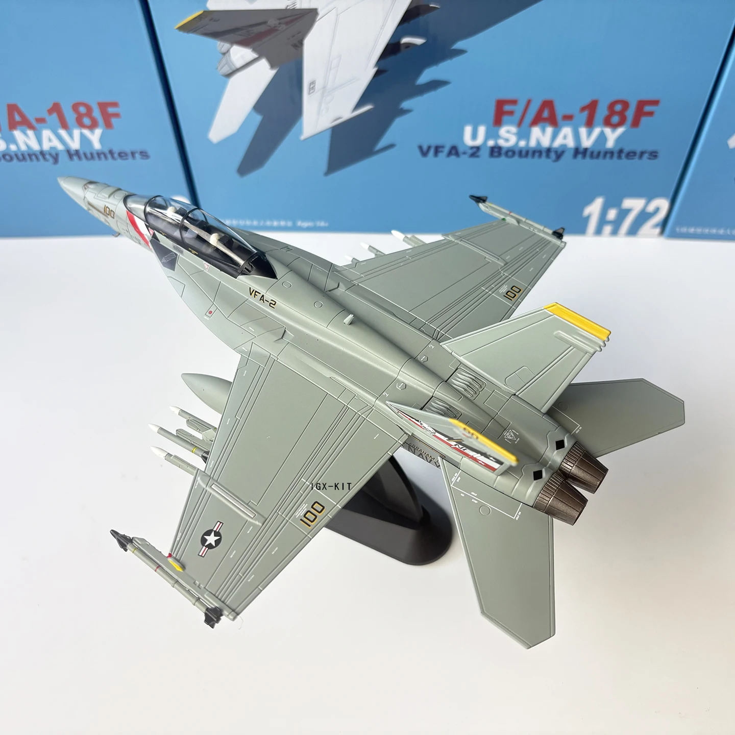 Model samolotu w skali 1/72 US – Model Kit Planes recenzja i cena