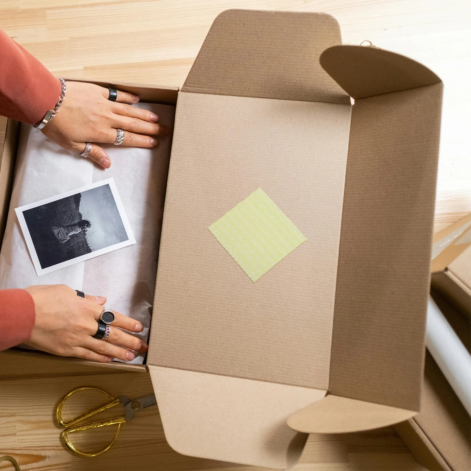 100 قطعة على شكل قلب فقاعة مبطن حقيبة تعزيز امتصاص الصدمات للعناصر الهشة تتحرك المغلفات البريدية حماية الشحن