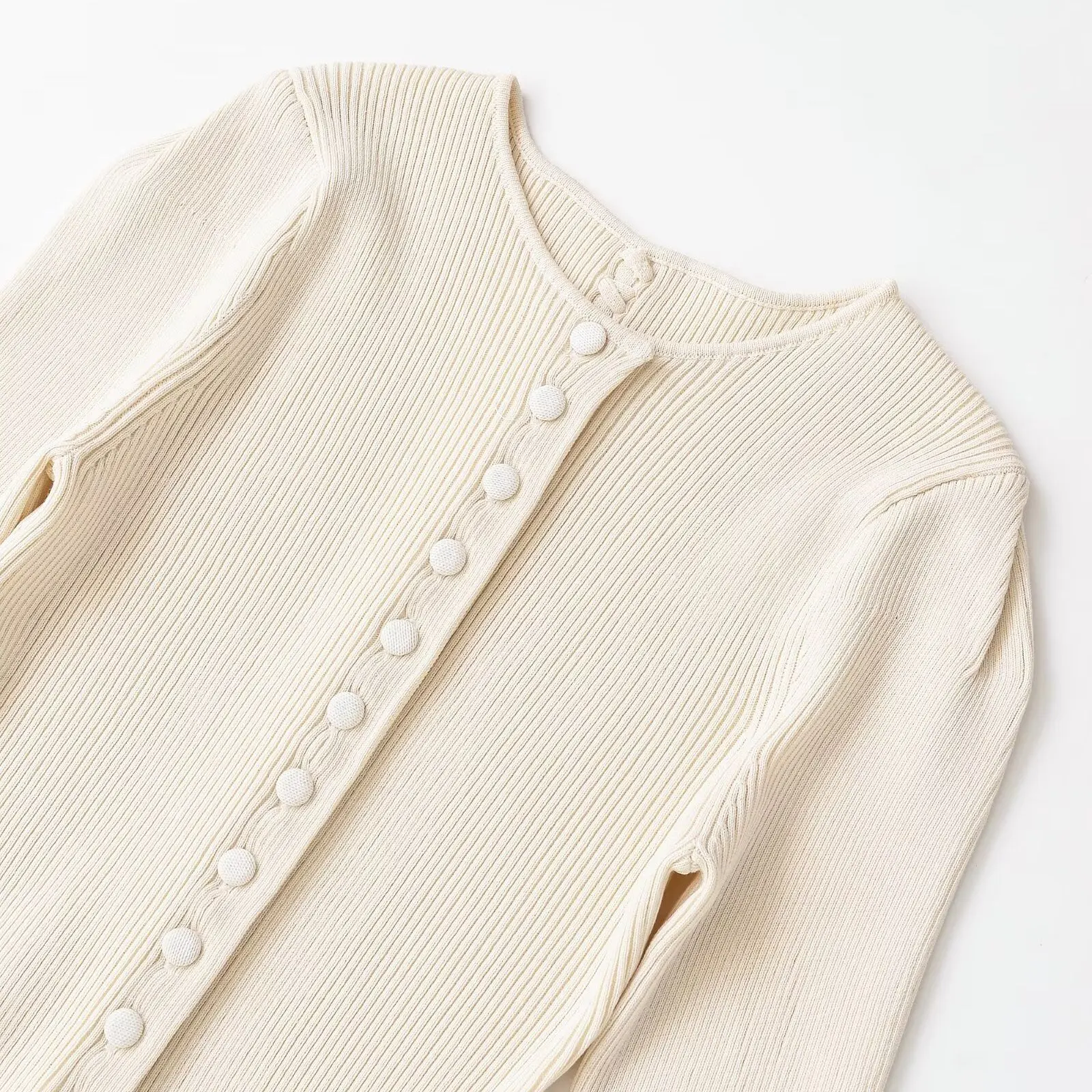 KASLEAD New Women's Fashion Simple round Neck Bubble Sleeve Knitted Jacket Polyester Fiber Long Sleeve Cardigan European Style