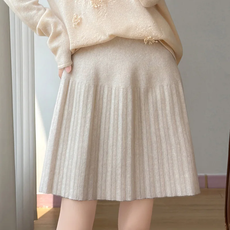 Ladies' 100% wool midi skirt trendy and fashionable knitted autumn and winter short style solid color women's wool skirt hot sel