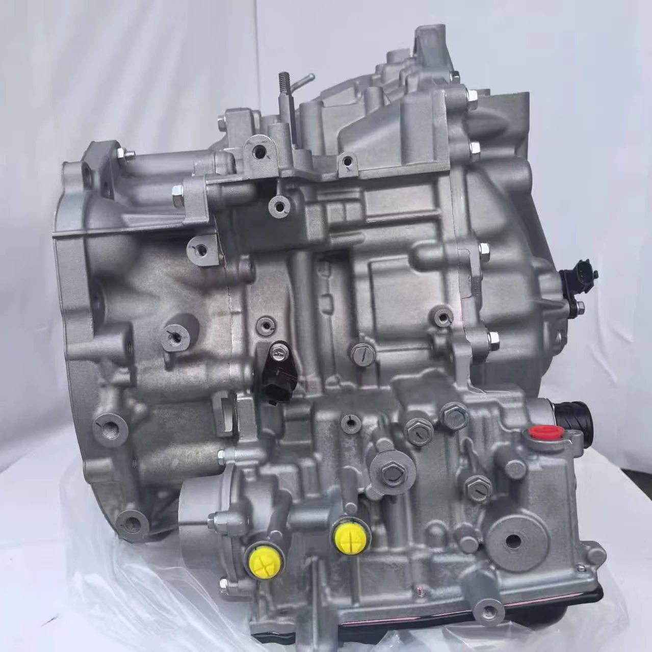 رائجة البيع ناقل حركة أوتوماتيكي كامل لمجموعة نقل علبة التروس ناقل الحركة المعاد تصنيعه jf017Gearbox CVT8