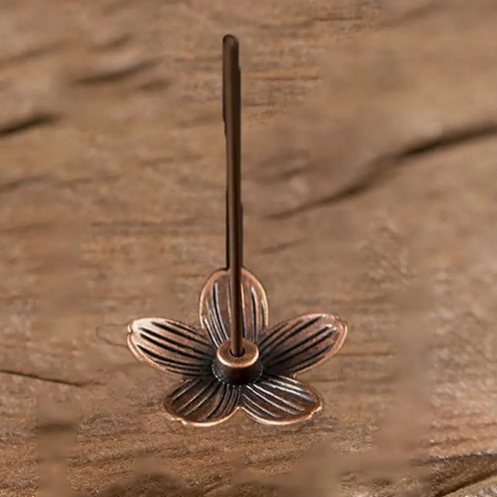 

Small Sakura Incense Stick Holder Cute Alloy Craft Sakura Incense Insertion Handmade Cherry Flower Incense Tray Desktop