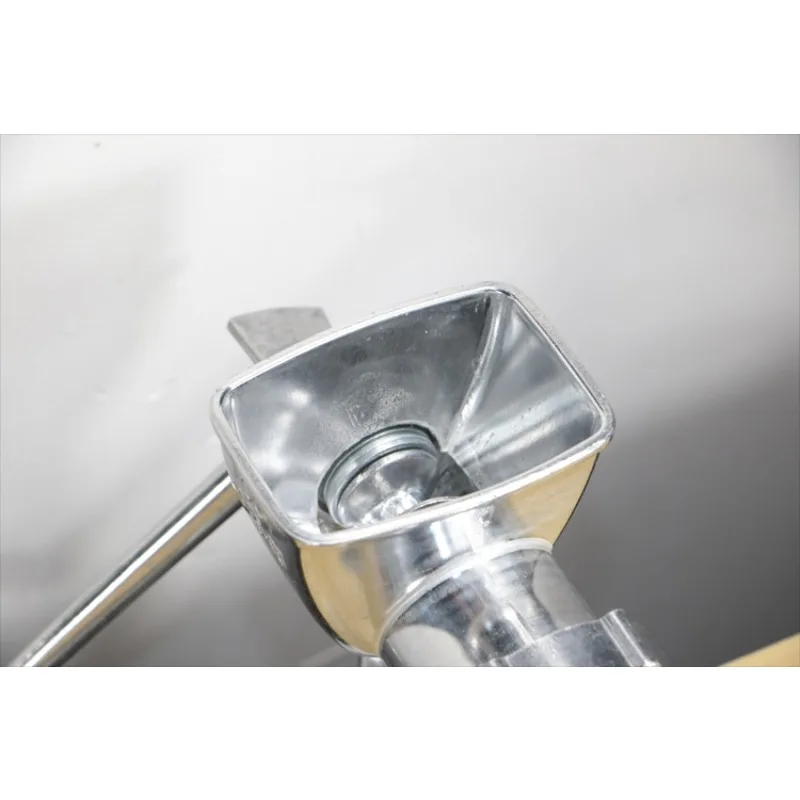 Manual Small Household Feed Pelletizer Machine for Fish Chicken Dog Food Thrush Hand Operated Pellet Maker for Pets