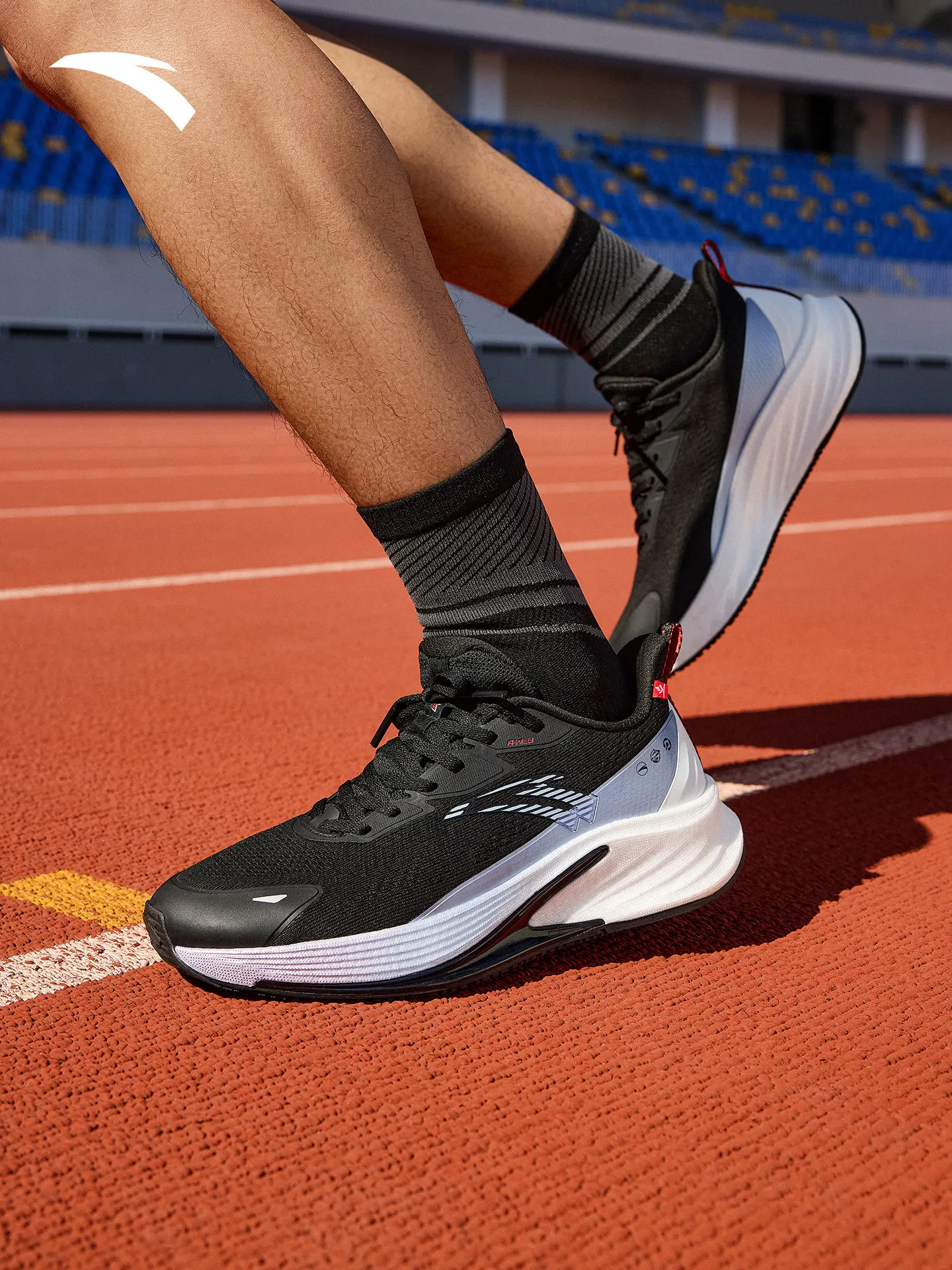 ANTA Men's Cushioned Running Shoes Rocket 6th Generation Racing Training Anti slip and Wear resistant Sports Shoes
