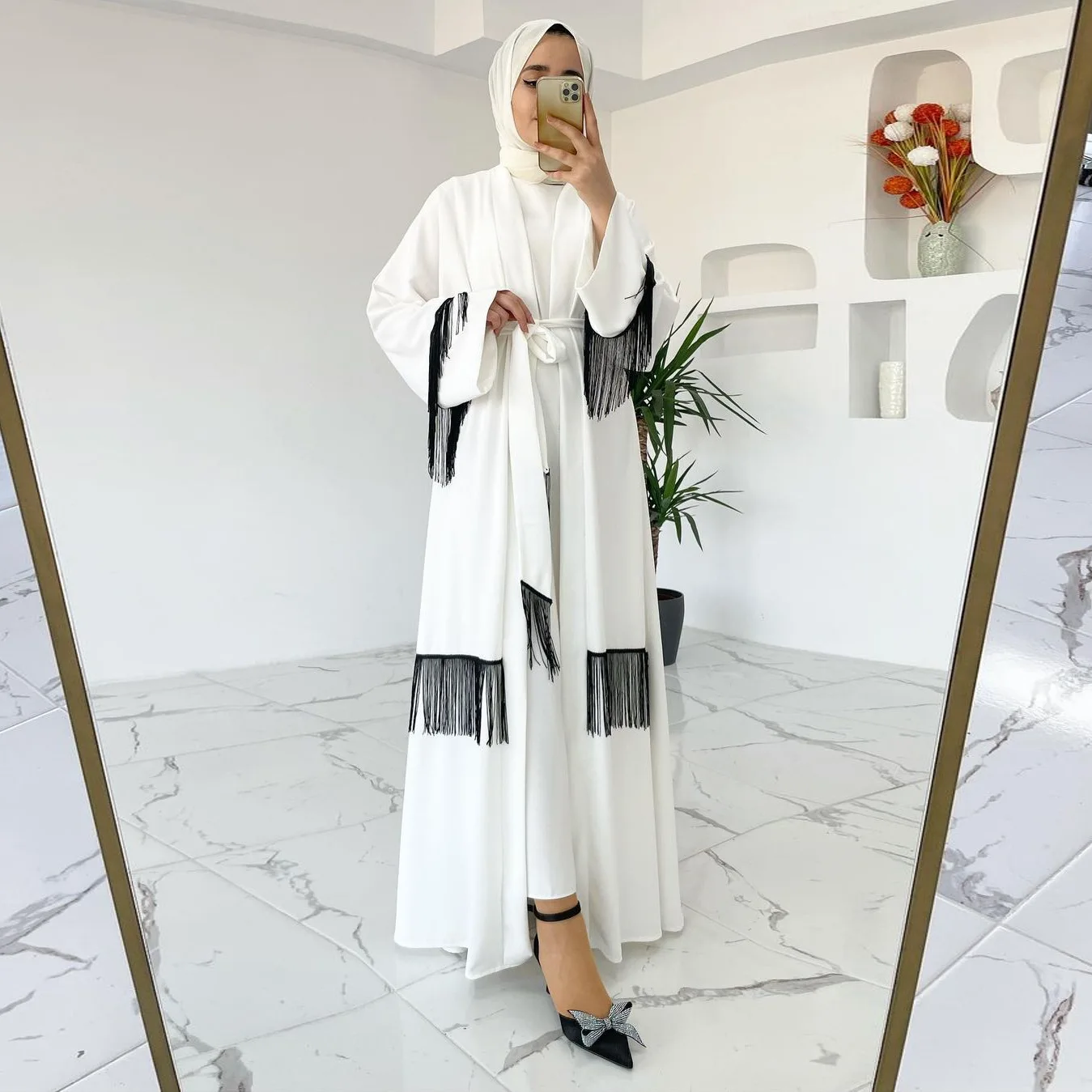 Muslim Womenswear Arab National Dress Dubai Middle East Abaya Coat Tassels Fashion Dress Woman