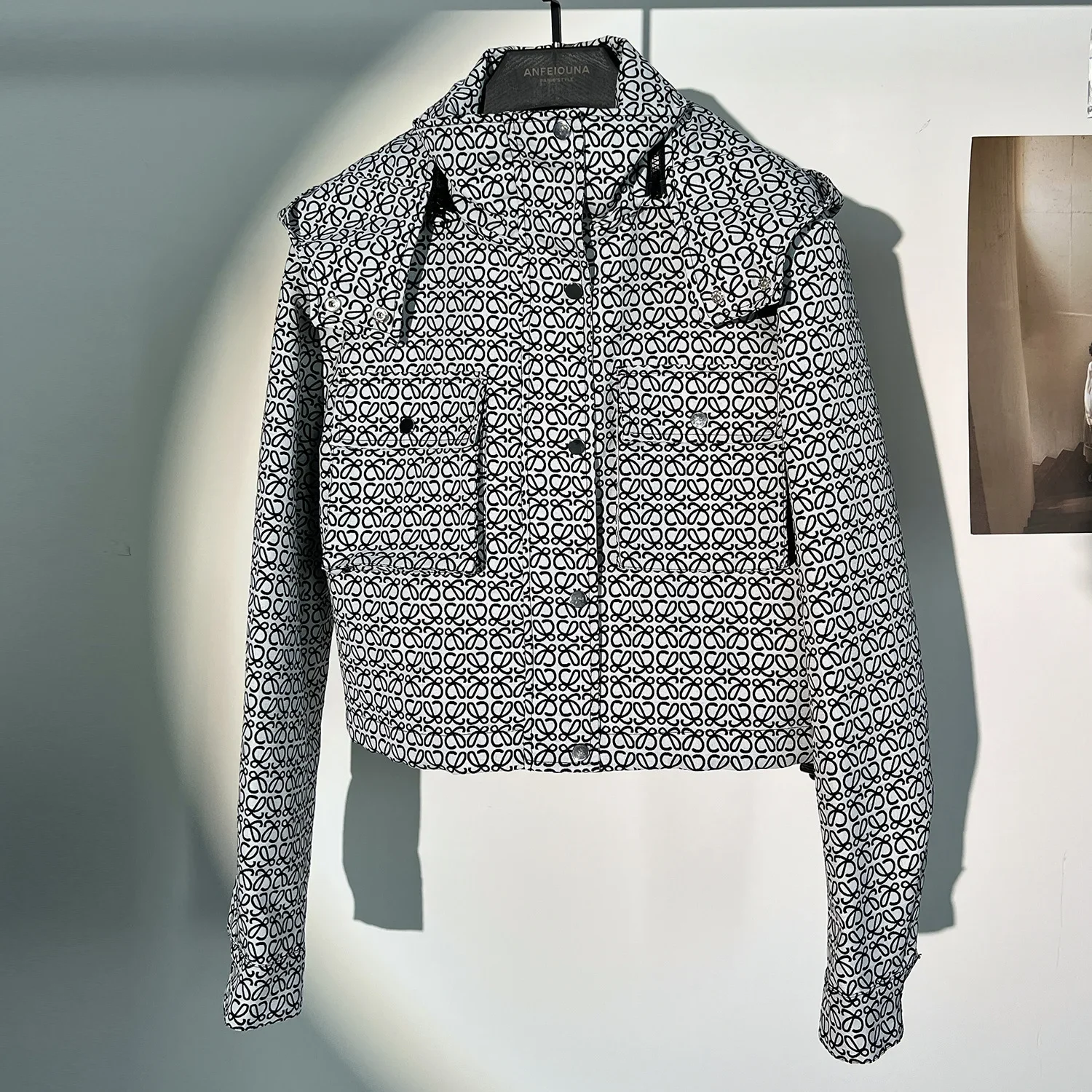 Veste à capuche avec boucle cachée pour femmes, manteau court à cordon de serrage avec fermeture éclair imprimée à la mode, vêtements d'extérieur pour l'automne et l'hiver