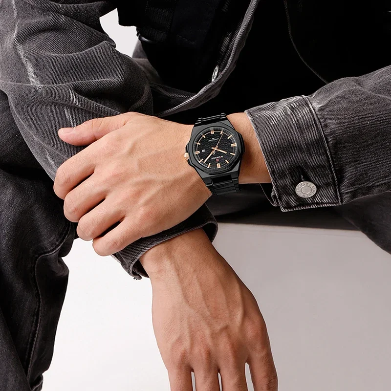 Top Brand NAVIFORCE Orologi da uomo di moda 3ATM Orologio sportivo al quarzo impermeabile per uomo Orologi da polso originali di lusso 2025