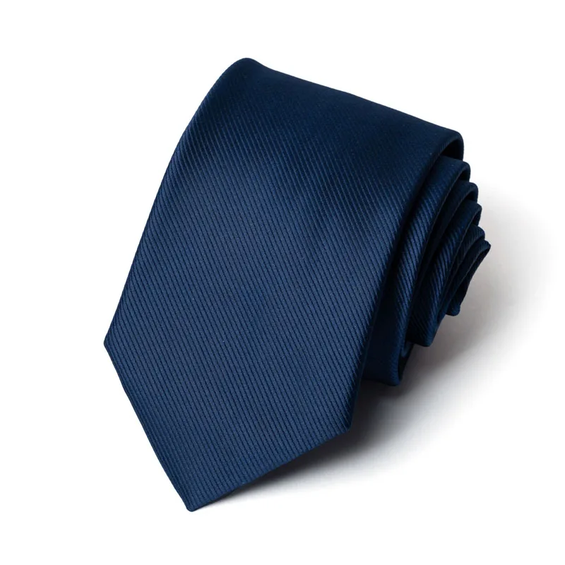 Elegante, stilvolle und praktische einfarbige Herrenkrawatte, ein klassisches Accessoire für Herrenanzüge, geeignet für Hochzeiten, Partys, Zeremonien. – Detail 6