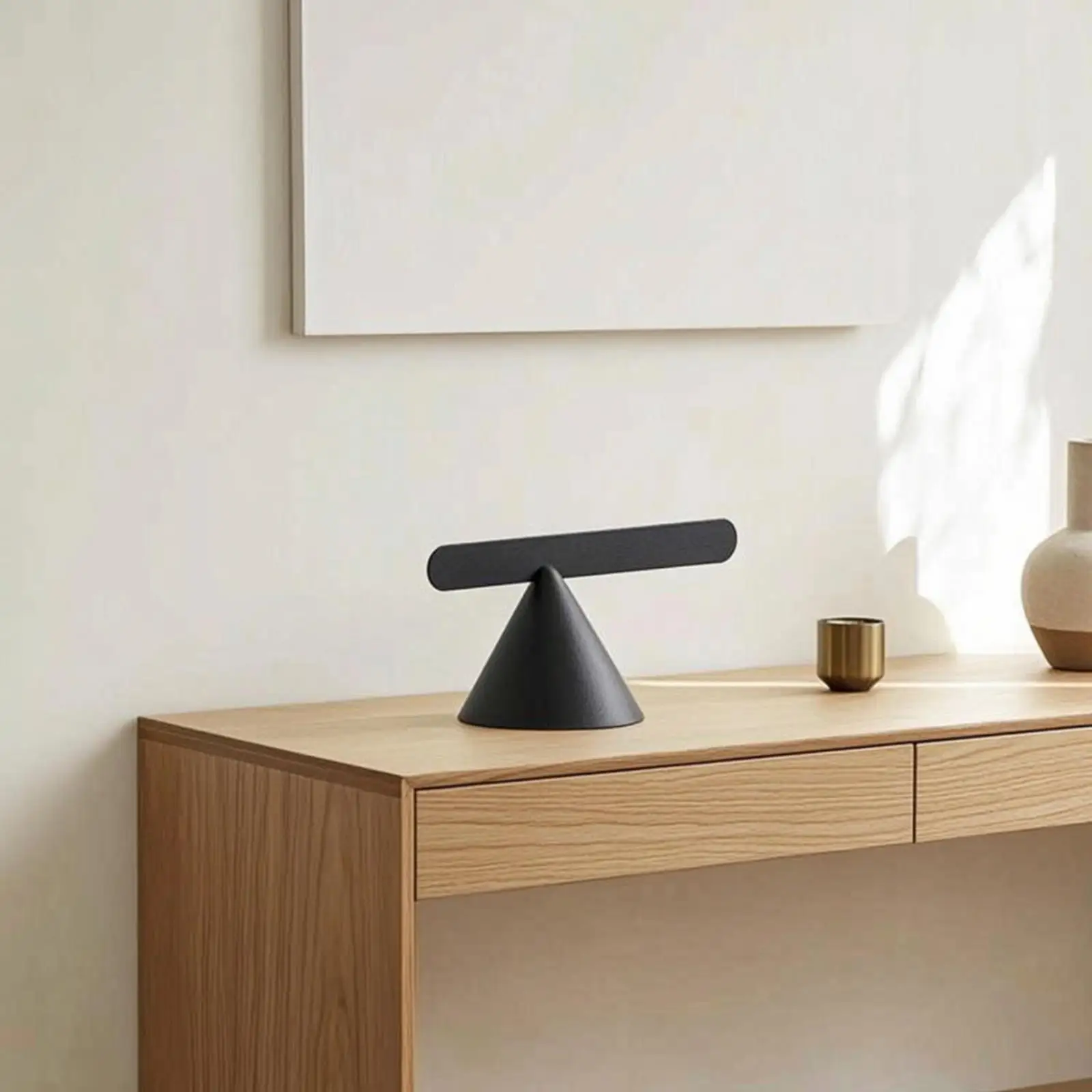 Contemporary Iron Sculpture Art Piece Black Abstract Statue Tabletop Figurine Decoration for Desk Shelf