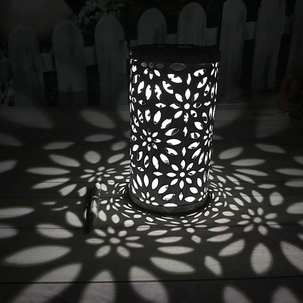 

Lantern Solar Powered Outdoor Garden Yard IP44 Waterproof Decorative Hanging Courtyard Vintage LED Light Energy Saving Eco