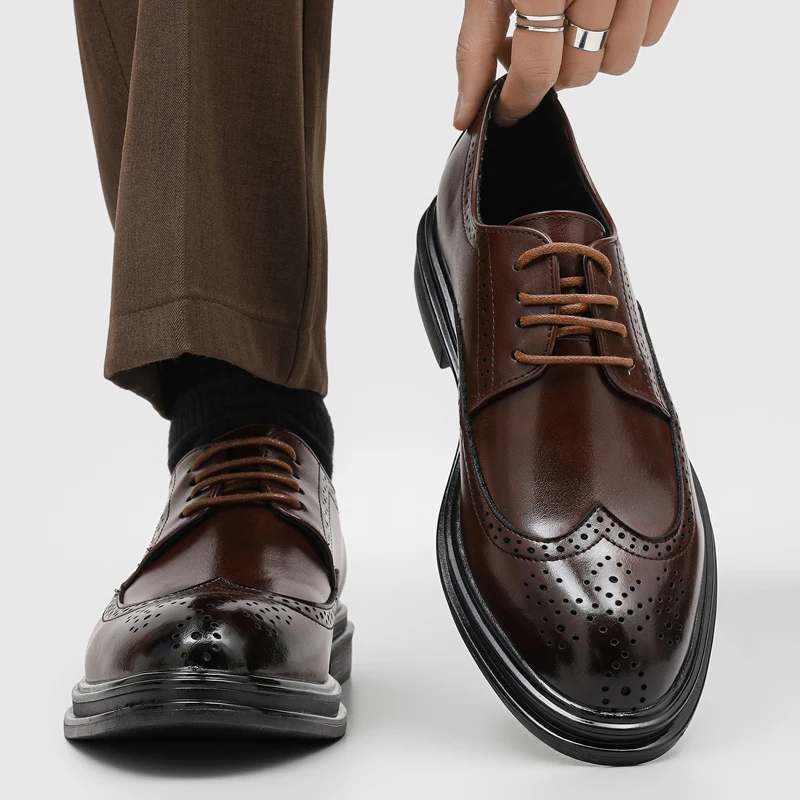 Casual Leather Shoes for Men Wedding Suitable Sharp Pointed Toe Young Men Suit Matched New Groom Shoes Breathable Comfortable