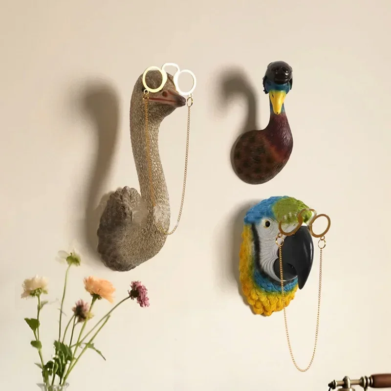 2026 Unique Golden Animal Head Wall Hanging Resin Handicraft Eyeglass Owl Parrot Pendant Cartoon Ostrich Background Wall Decorat