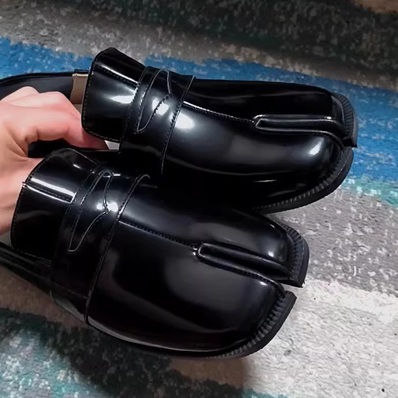 OLOME Unisex Tabi Split Toe Leather Derby Shoes 3