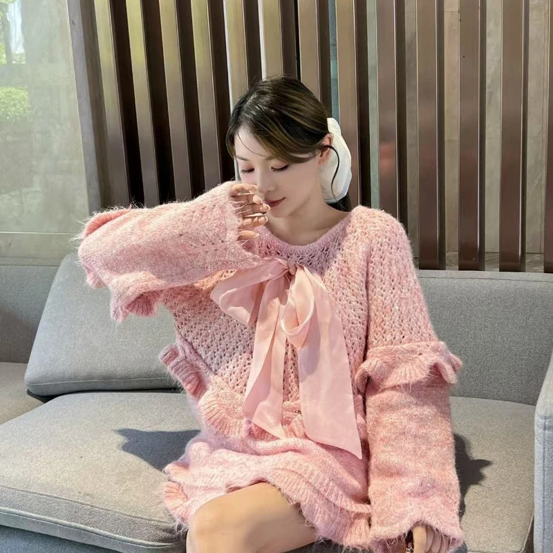 

Дизайнерский комплект в французском стиле: милый двухсоставный комплект для женщин на осень и зиму, свободный вязаный свитер с бантом + плиссированная юбка А-силуэта.