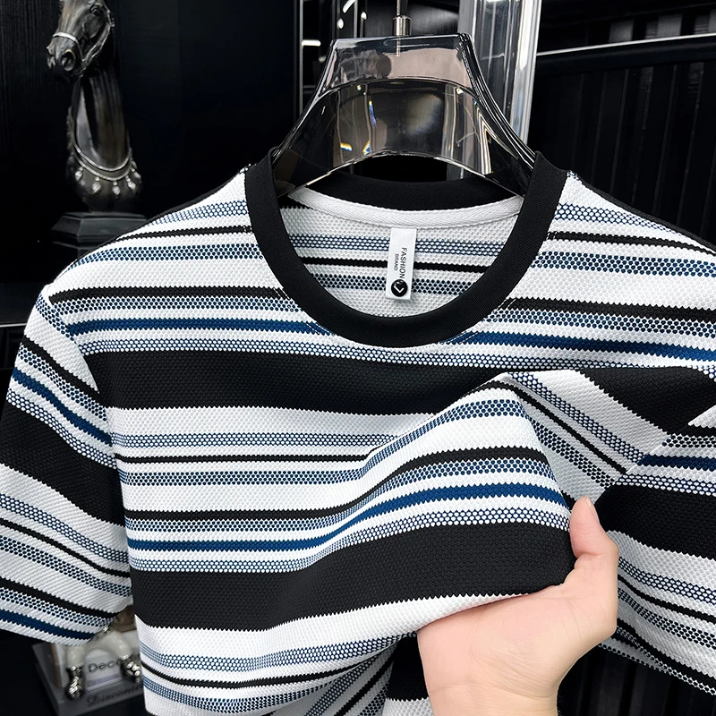 

2026 Loose Round Neck T-shirt Men's Summer Short Sleeved Solid Color Versatile Men's Clothing