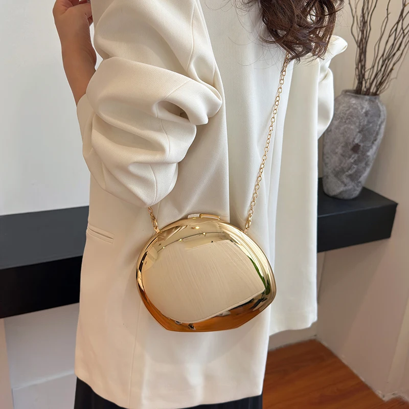 Designer New Shell Shape Bag Smooth Mirror Acrylic Clutch Bag Women Evening Party Bag Shiny Metal Shoulder Crossbody Small Purse