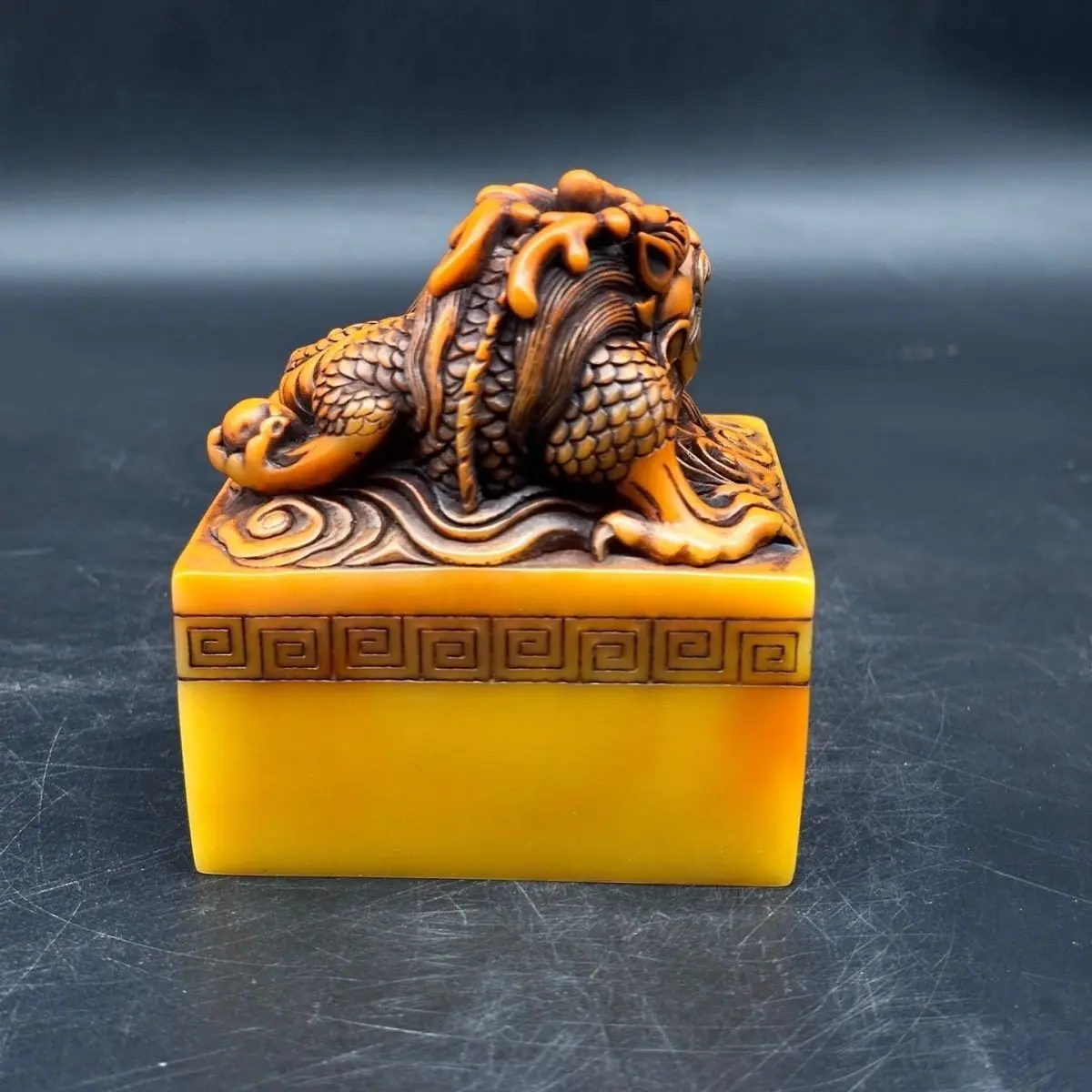 Vintage Chinese Shoushan Stone Dragon Seal Hand Carved Zodiac Imitation Tianhuang Jade Antique Collection Desk Decor