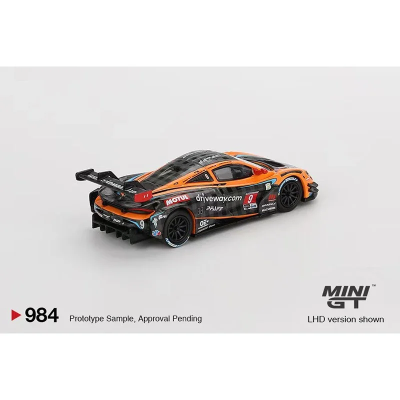 Przedsprzedaż MINIGT 984 1:64 McLaren 720S GT3 Evo Pfaff Motorsports 2024 IMSA Daytona 24 Hrs Diecast Diorama Model samochodu Zabawki