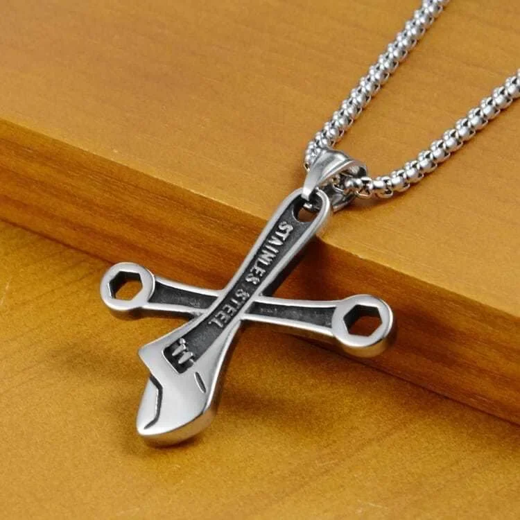 European American Trendy Brand Wrench Necklace Personalized Hip-hop Ins Style Sweater Chain Fashionable Creative Trend Jewelry