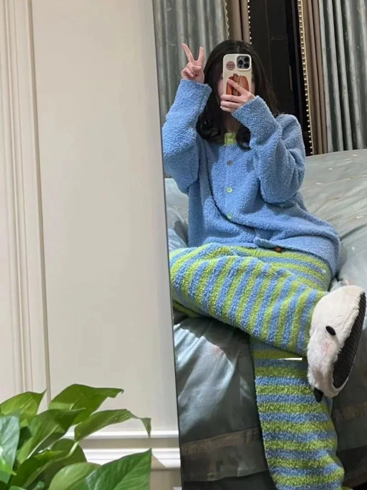 

Korean Sle Thiened Coral Fce Spwear Women's Winter Home Clothes Two-Piece Set Simple Open Cardigan Striped Pattern