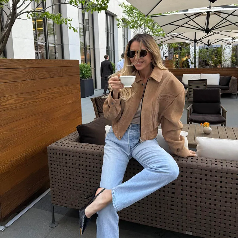 

Elegant Camel Cropped Suede Jacket Women Lapel Full Sleeve Pocket Zipper Short Coat New Causal Autumn Lady Daily Streetwear