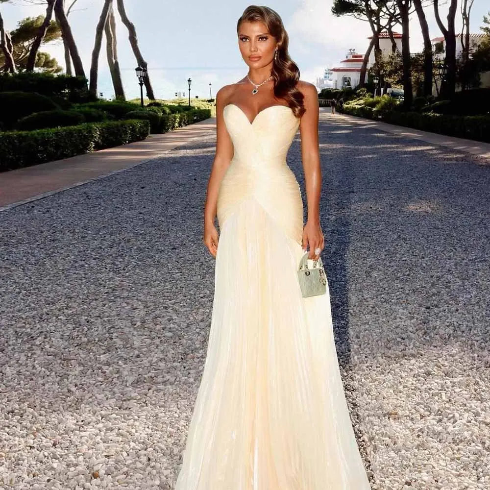 Modern Birthday Party Dresses Chiffon Sheath/Column Formal Evening Dress Pale Yellow Sweetheart Pleat Ruched Prom Dress Long