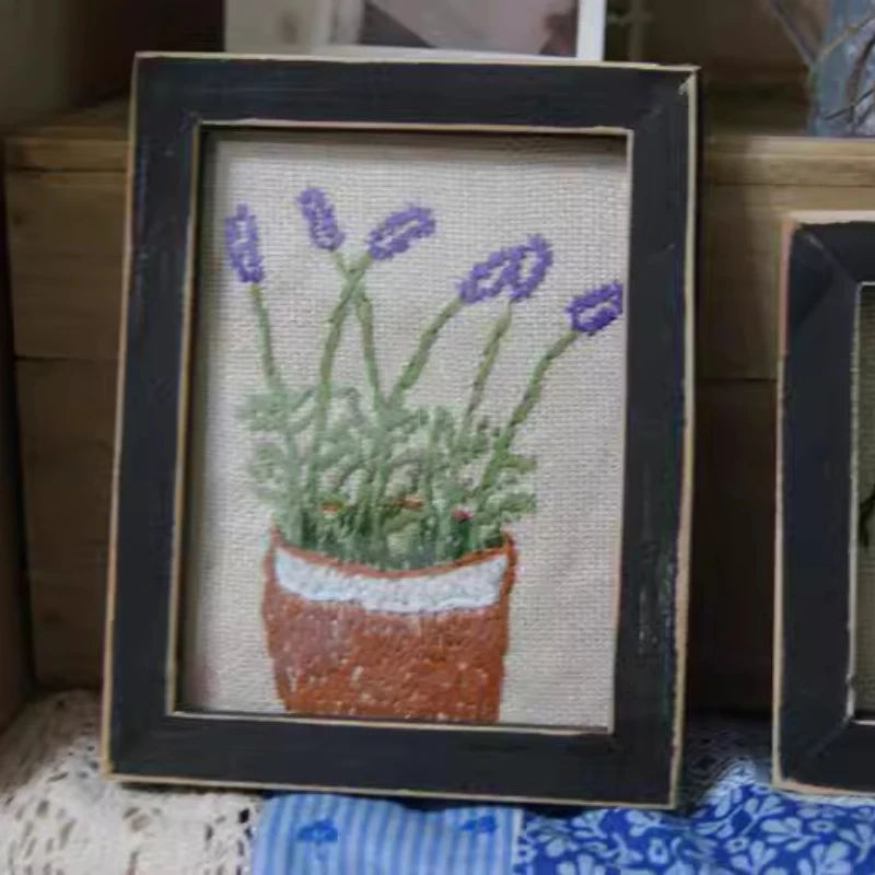 Decorazione della stanza Arte della parete Ricamo su tela astratta fatto a mano Pittura murale con cornice in legno Decorazione della camera da letto vintage del villaggio del giardino