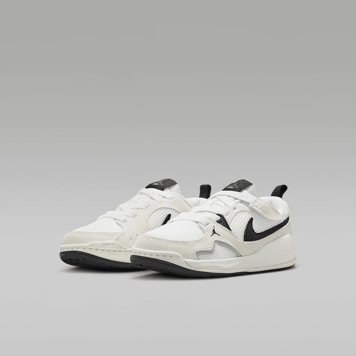 

Nike genuine JORDAN children's low cut breathable and wear-resistant casual sports shoes HQ0507-100