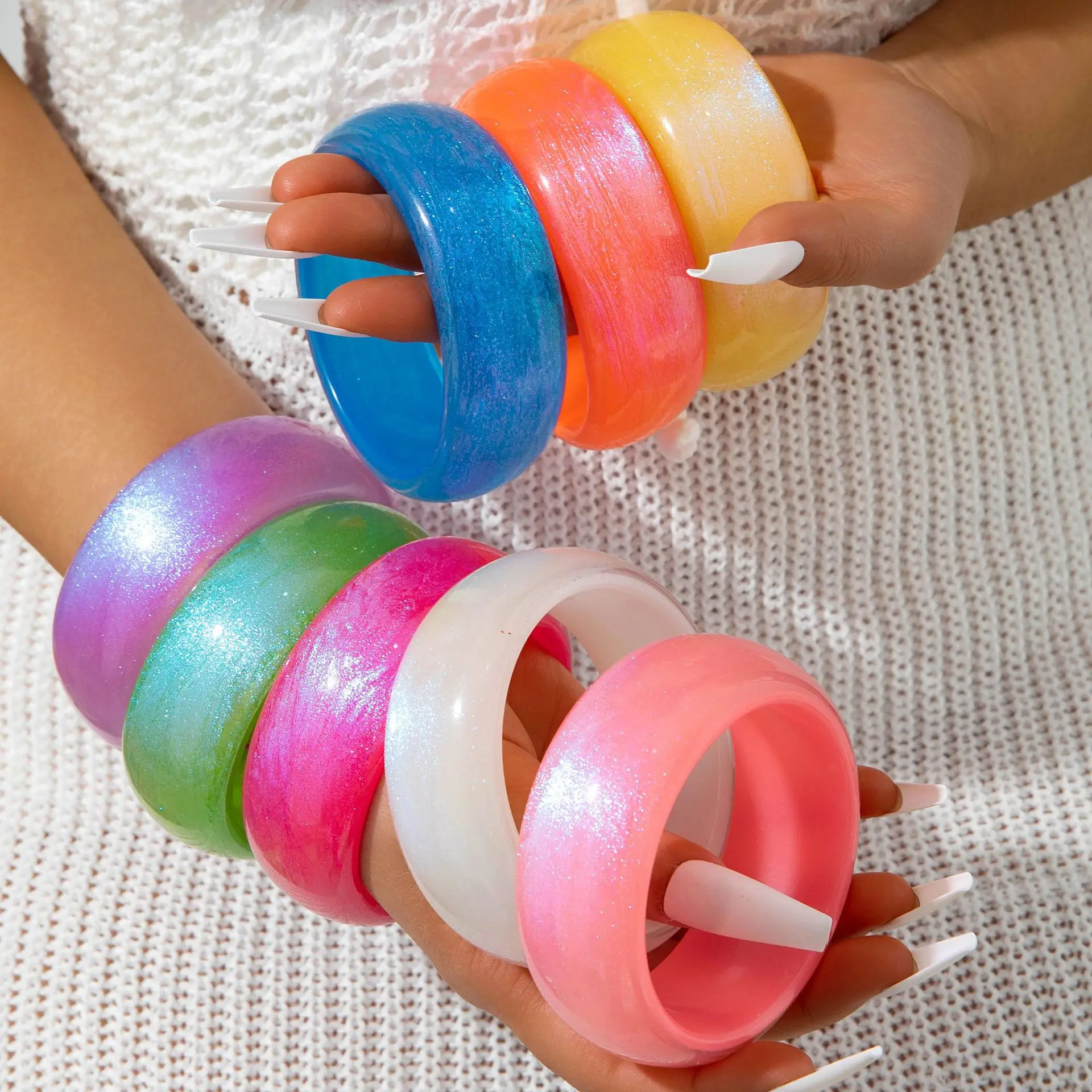DIEZI Exaggerated 8 Colors Geometric Resin Acrylic Wide Bangles Jewelry Fashion Hip Hop Round Bracelet Bangles For Women Men