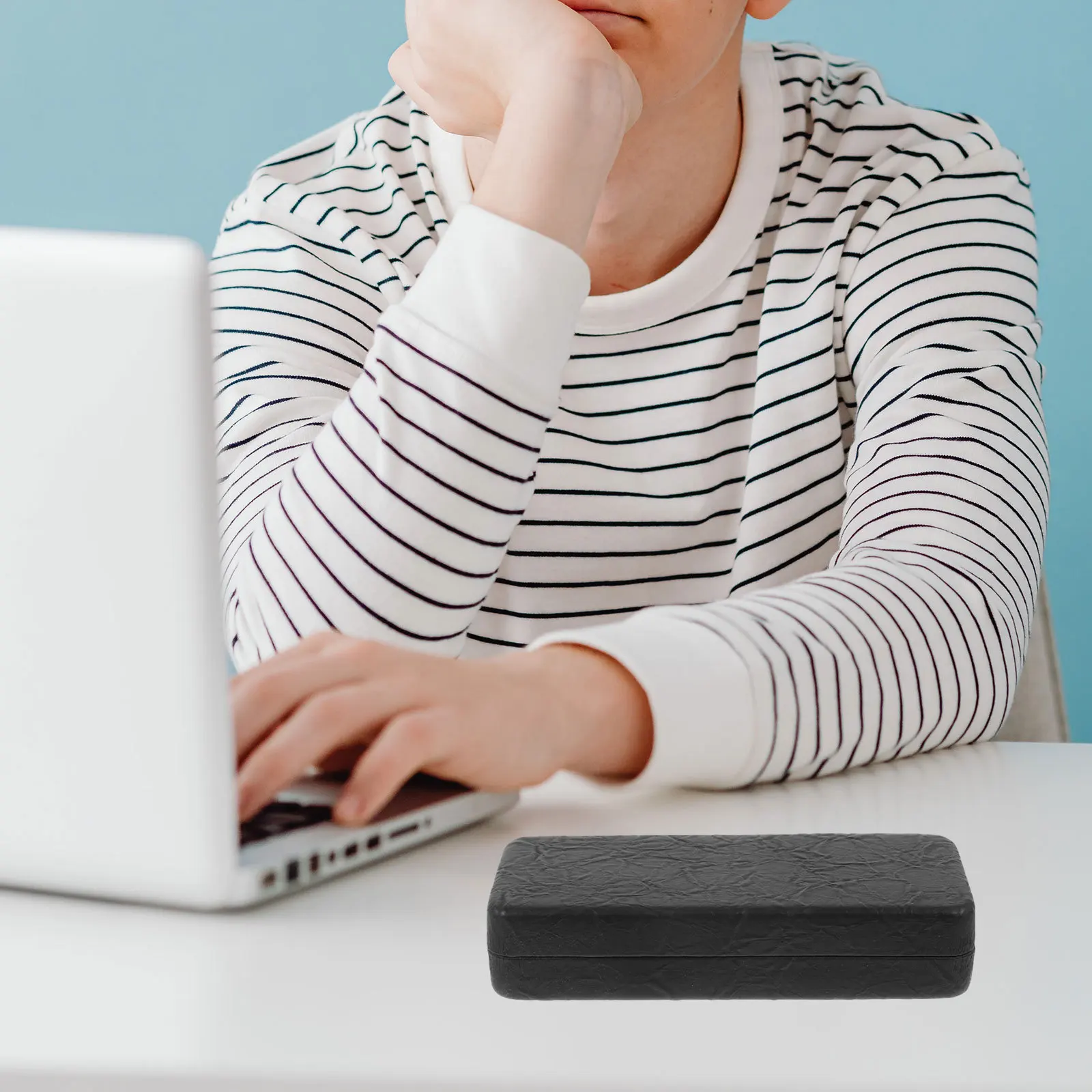 

1Pcs Glasses Storage Box PU Smooth Durable Fashionable Sunglasses Eyeglasses Case Portable Protector Glasses Case