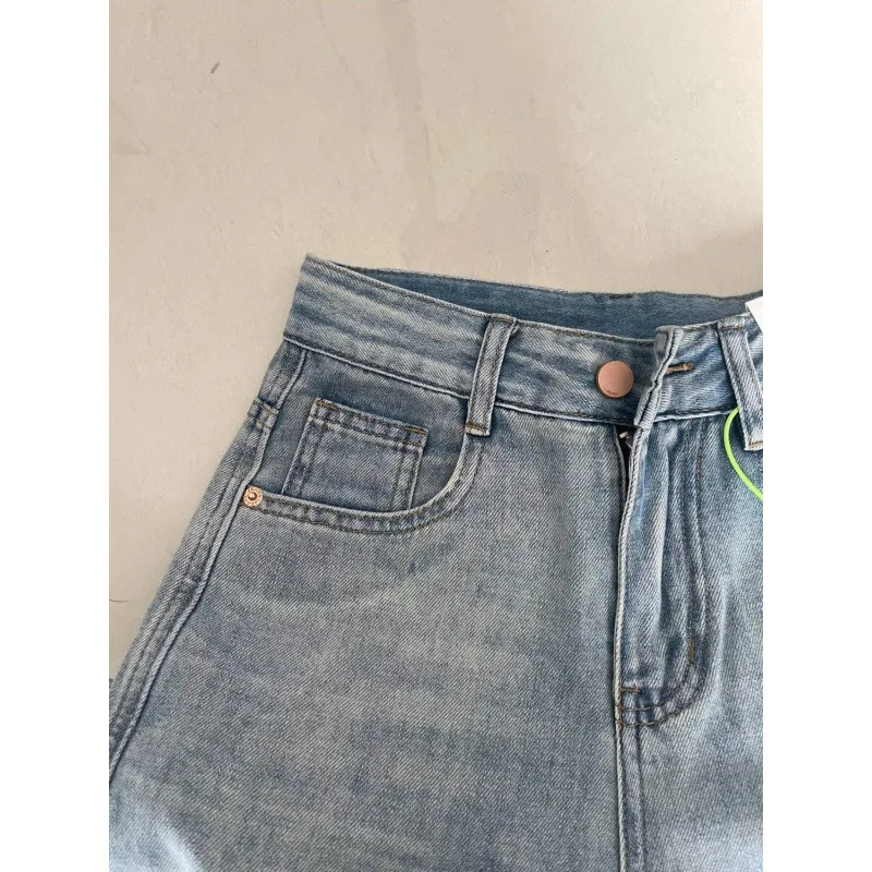 Women Jeans Lady Straight-leg Pants Light-colored Pocket High-waist Jeans Girl Student Loose Straight-leg Pants Slimming jeans