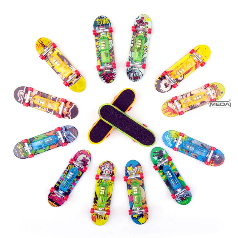 Luminoso Finger Skateboard Toys Mini Skateboard fingerboard con luce novità giocattoli per bambini regali bomboniere