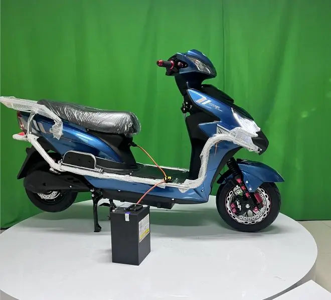 Scooter Elétrica CKD para Adultos, Motocicleta Elétrica, 2000W, Venda Quente, Preço Baixo, Atacado