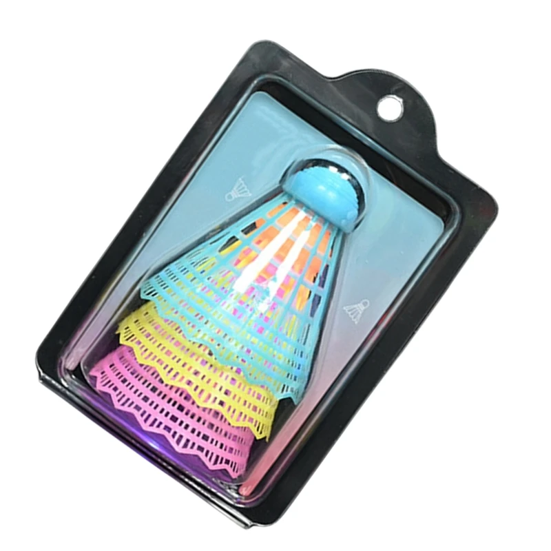 3pcs تنس الريشة المضيئة في الهواء الطلق الريح الريشة مكوتيت ليد LED LED الريشة الرياضية للبالغين الأطفال والعائلة