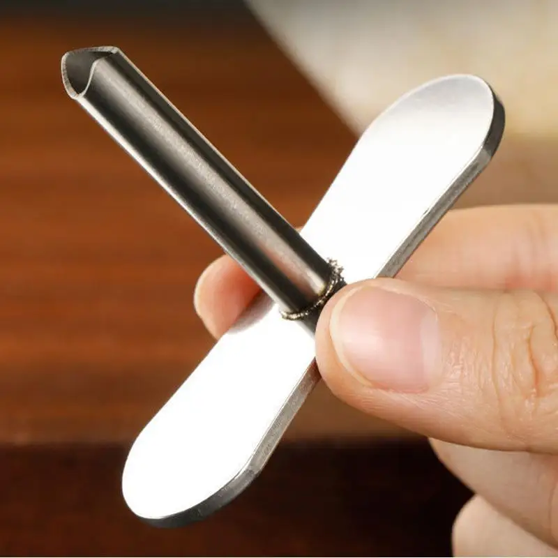 (.) 1PCS Stainless Steel Coconut Opener Reusable Cutting Tool Coconut Knife Hole Punch Drill Head For Kitchen Accessories