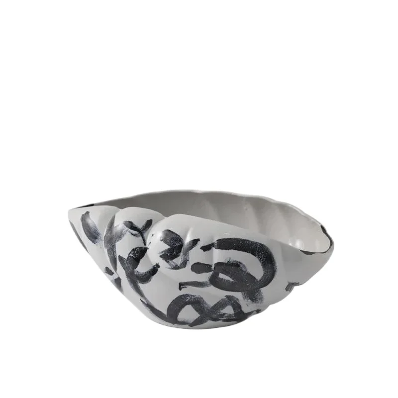 

ink painting handmade shell-shaped ceramic vase ornament, Chinese-style pottery pot dried flower ornament