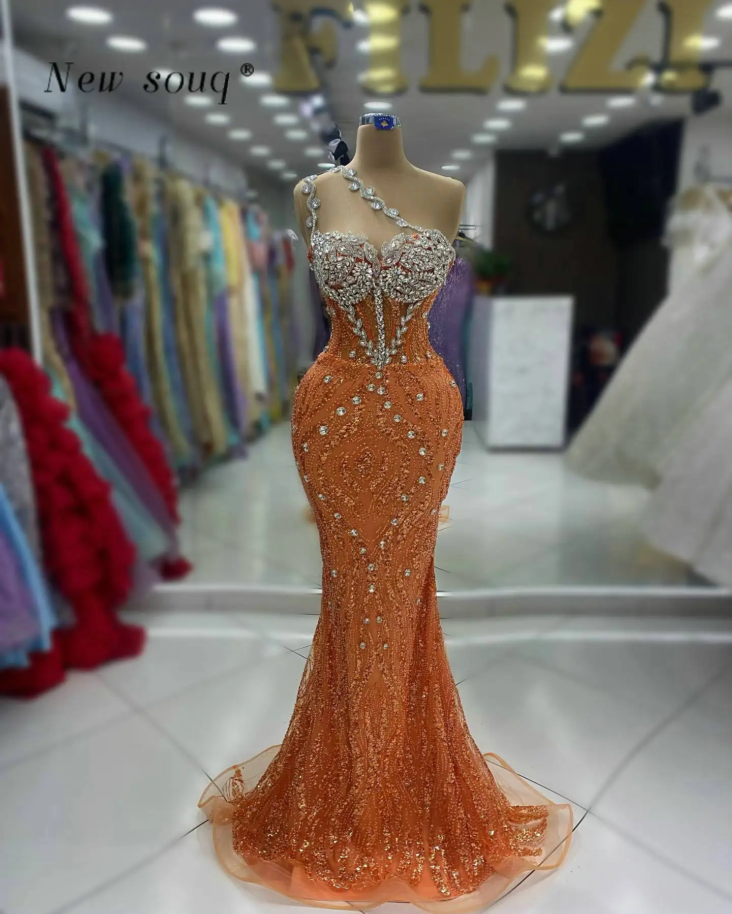 2024 Gillter Orange Long Mermaid Sequins Evening Dresses for Women Formal Dance Party Gowns Adorned with Silver Crystals Vestido