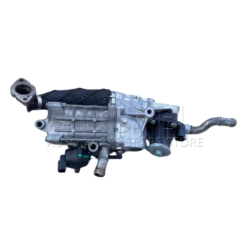 Second-Hand Left / …