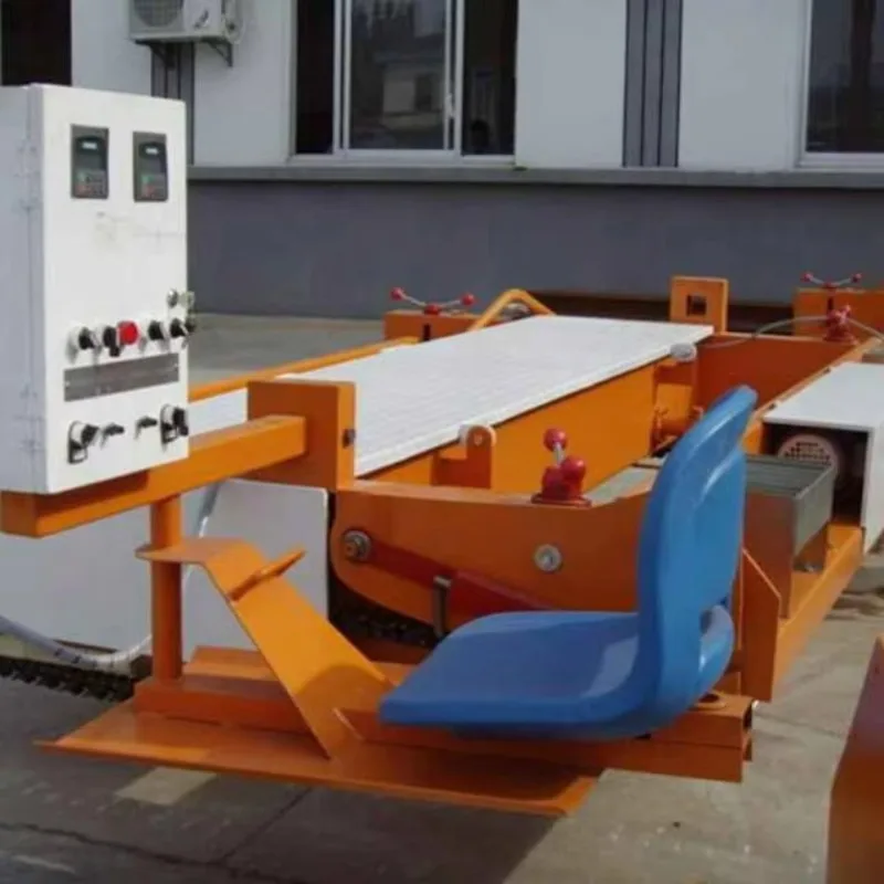 

High Quality 2.5m Width Campus Rubber Granule Paving Machine - High Efficiency Asphalt Rubber Paver with Pump Engine Motor