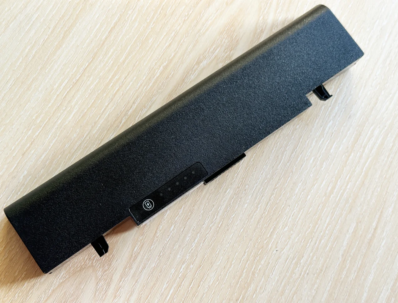 Nueva batería para Samsung R530 R580 R730 R780 RV410 RV411 RV415 RV508 RV510 RF411 AA-PB9NS6B AA-PB9NC6W AA-PB9NC5B negro