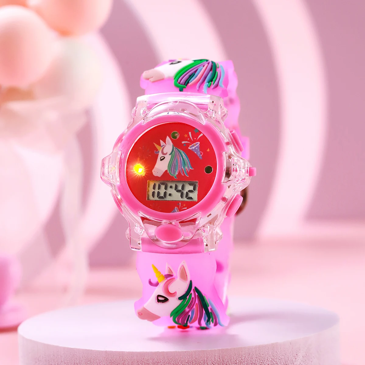 

Модные креативные милые электронные часы с единорогом из мультфильма ярких цветов и светоизлучающей функцией, подходящие для Рождества